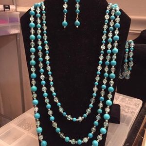 Necklace set